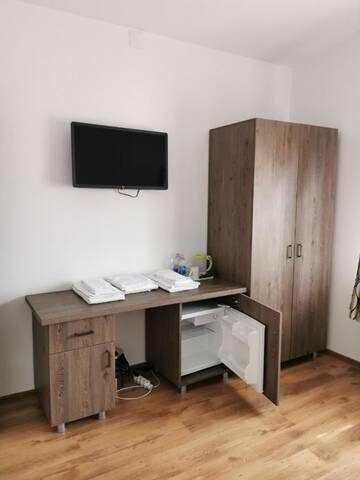 Фото номера Номер-студио с диваном-кроватью Гостевой дом DNT HOUSE &amp; Spa г. Cârcea 7