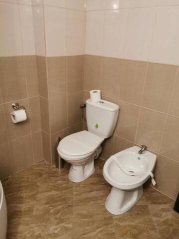 Фото номера Номер-студио с диваном-кроватью Гостевой дом DNT HOUSE &amp; Spa г. Cârcea 4
