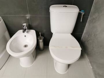 Фото номера Семейный номер Делюкс Гостевой дом DNT HOUSE &amp; Spa г. Cârcea 6